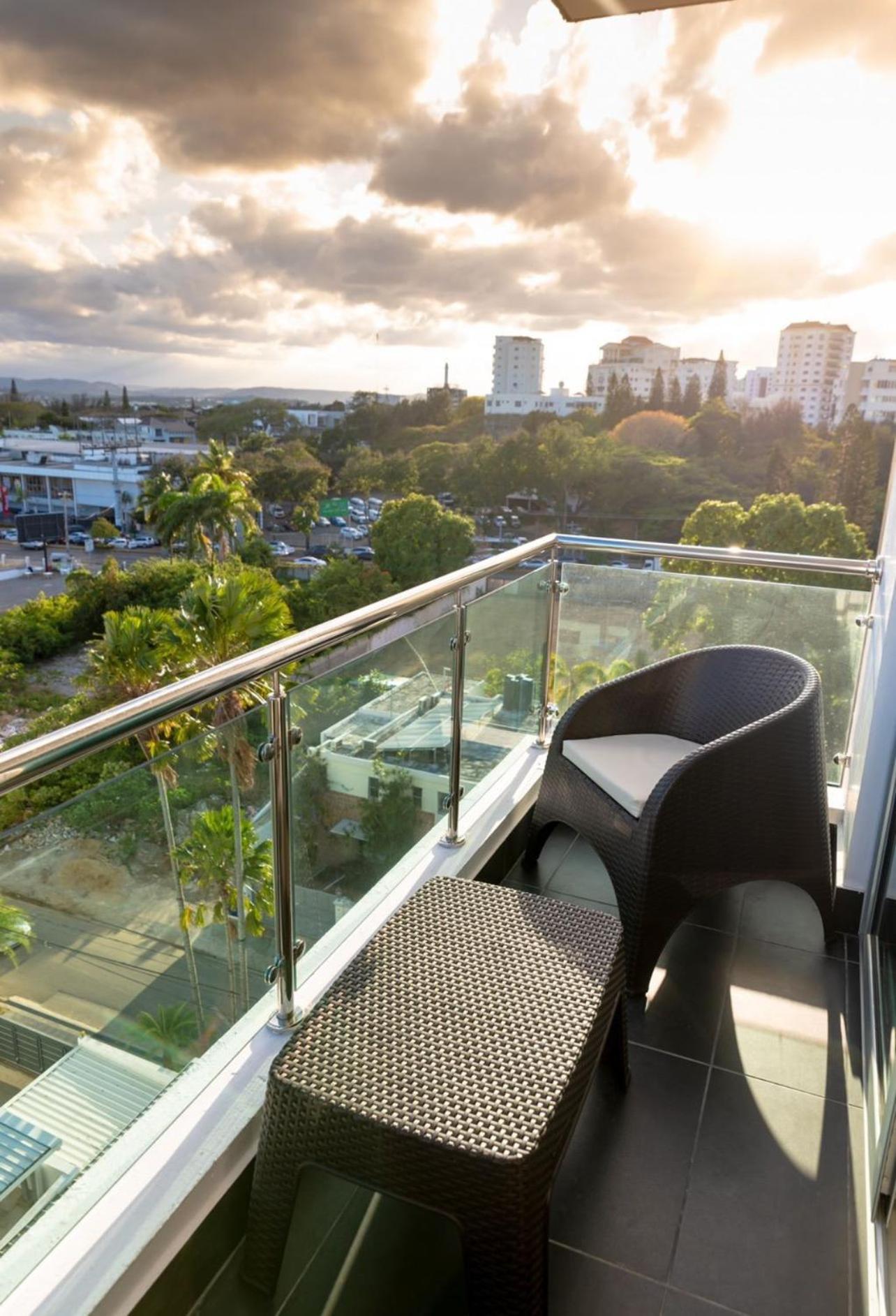 Amazing Rooftop And Best View Of The City サンティアゴ・デ・ロス・カバリェロス エクステリア 写真